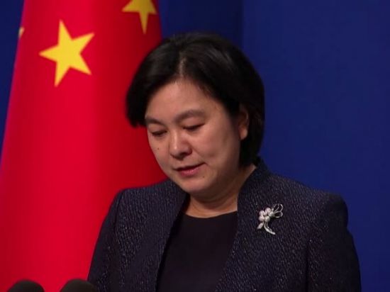 华春莹斥美政客试图将其他国家绑上“反共反华”战车