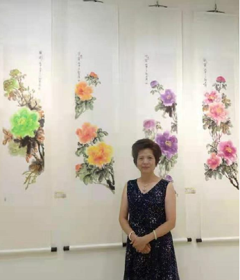 只研朱墨作春山 ——记江南才女、当代著名重彩女画家叶君萍